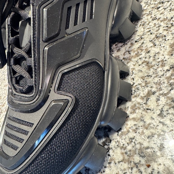 9.5 Black PRADA CLOUDBUST TECHNICAL SNEAKERS
100% Authentic - Picture 6 of 16